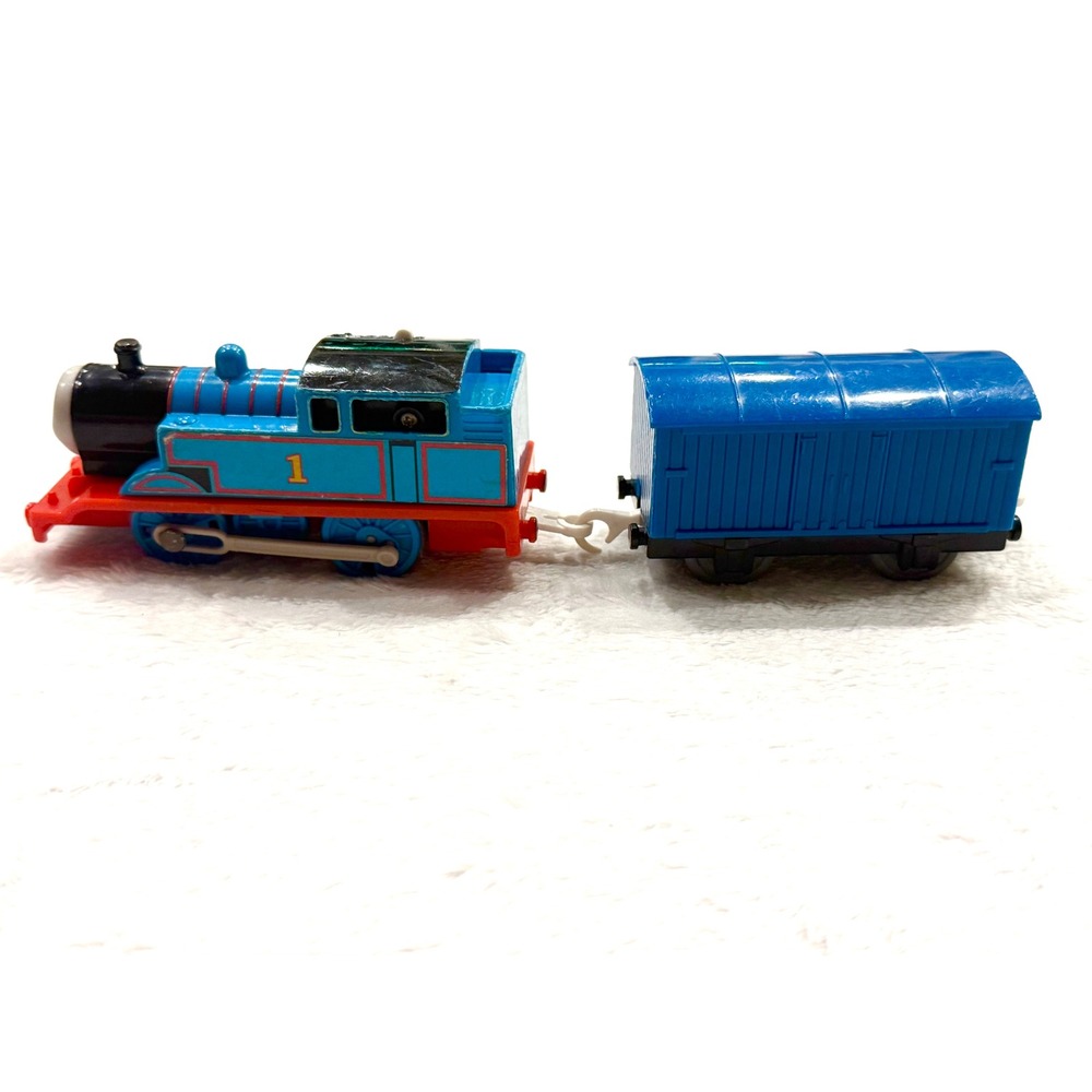 Thomas & Friends TrackMaster Motorized Thomas Engine Cargo Van 2009 Mattel READ